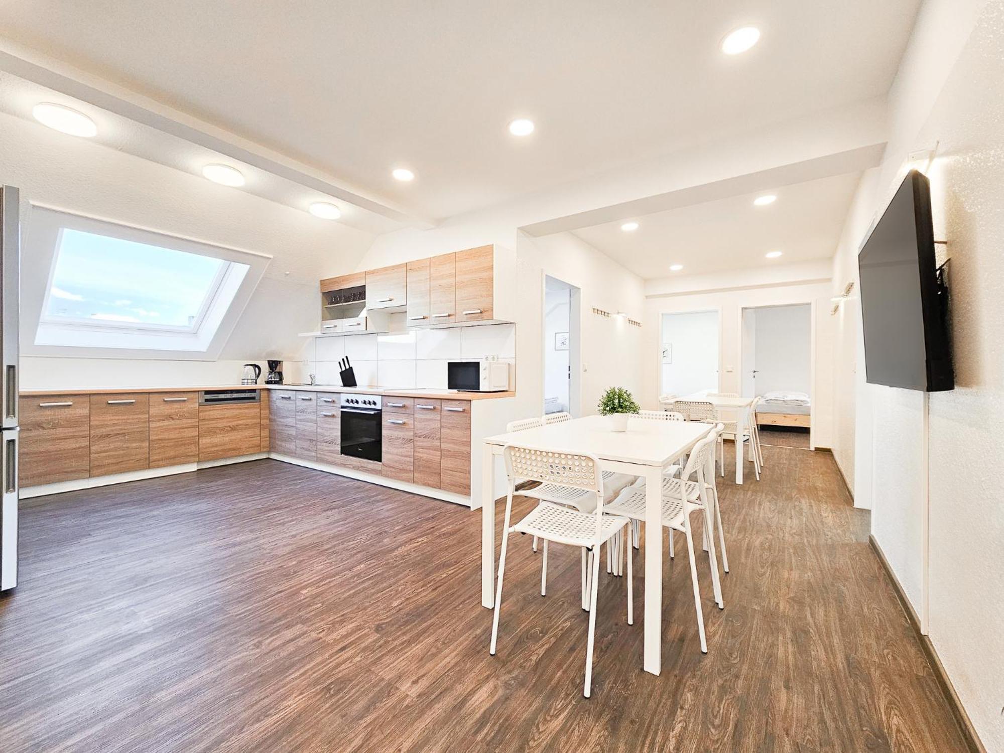 Tolstov - Center With 5 - 10 Min Messe Dus Apartment Düsseldorf