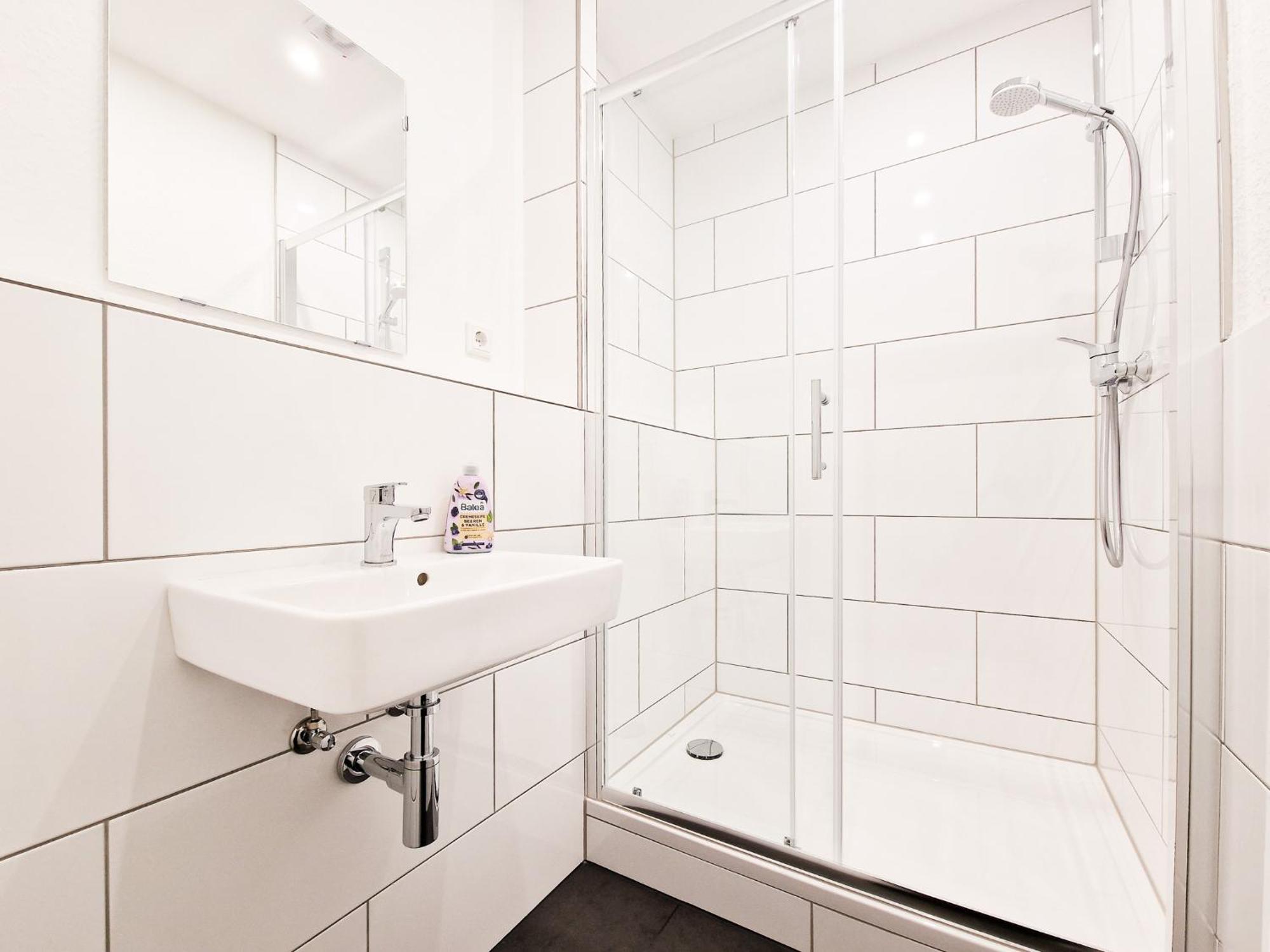 Tolstov - Center With 5 - 10 Min Messe Dus Düsseldorf